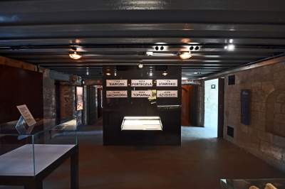 Taką "betonozę" bardzo lubimy, nowe muzeum w Krakowie zaprasza - zdjęcie 33