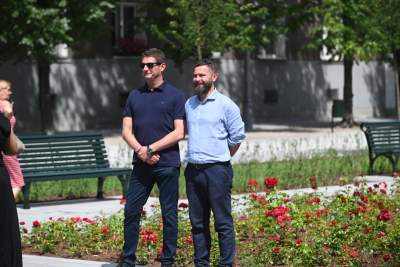 Gdziekolwiek tutaj spojrzę, na każdym kroku widzę róże! - zdjęcie 16