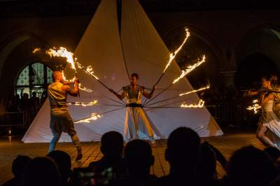 Ognisty spektakl na Rynku, dziś też będzie co oglądać - zdjęcie 13
