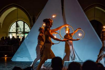 Ognisty spektakl na Rynku, dziś też będzie co oglądać - zdjęcie 3