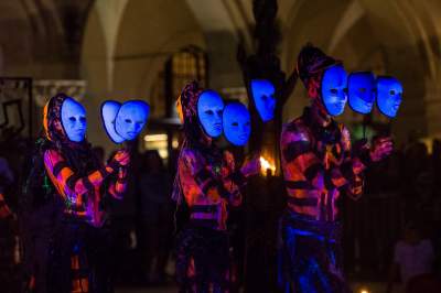 To był spektakularny weekend w Krakowie, za nami festiwal teatrów ulicznych - zdjęcie 28