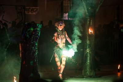 To był spektakularny weekend w Krakowie, za nami festiwal teatrów ulicznych - zdjęcie 14