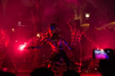 To był spektakularny weekend w Krakowie, za nami festiwal teatrów ulicznych - zdjęcie 26