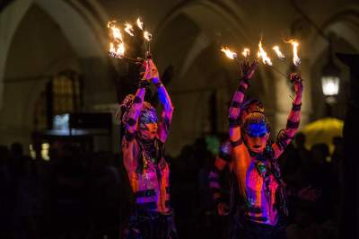 To był spektakularny weekend w Krakowie, za nami festiwal teatrów ulicznych - zdjęcie 10