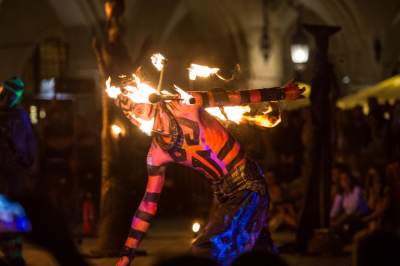 To był spektakularny weekend w Krakowie, za nami festiwal teatrów ulicznych - zdjęcie 16