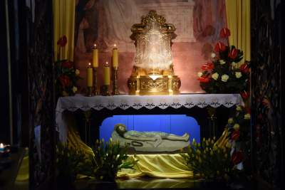 Grób, który w Krakowie najbardziej zwraca uwagę - zdjęcie 15