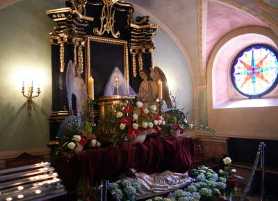 Grób, który w Krakowie najbardziej zwraca uwagę - zdjęcie 18