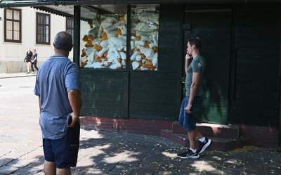 W tym kiosku nie ma już żadnych innych towarów, szaleństwo trwa! - zdjęcie 7