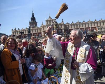 Wyjątkowa święconka na krakowskim Rynku - zdjęcie 13