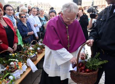 Wyjątkowa święconka na krakowskim Rynku - zdjęcie 20