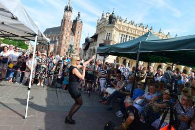 Chlebny, Głuchowski, Hołdys... Tour de Konstytucja na Rynku Głównym - zdjęcie 3