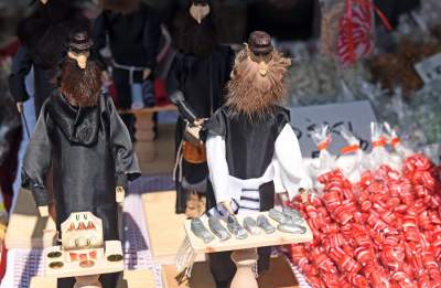 Odpust Emaus: krakowianie uwielbiają ten kicz - zdjęcie 21