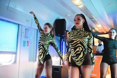 Najsympatyczniejszy pociąg tegorocznych wakacji. "Daj się ugościć" - zdjęcie 4