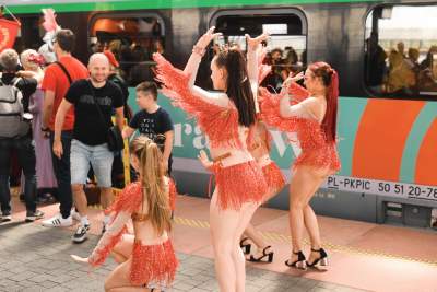 Najsympatyczniejszy pociąg tegorocznych wakacji. "Daj się ugościć" - zdjęcie 22