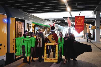 Najsympatyczniejszy pociąg tegorocznych wakacji. "Daj się ugościć" - zdjęcie 17