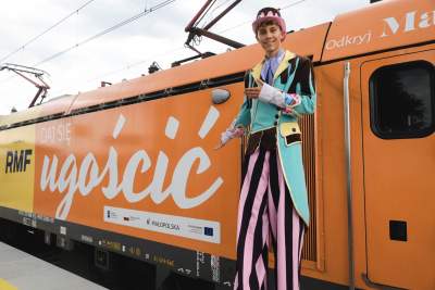 Najsympatyczniejszy pociąg tegorocznych wakacji. "Daj się ugościć" - zdjęcie 12