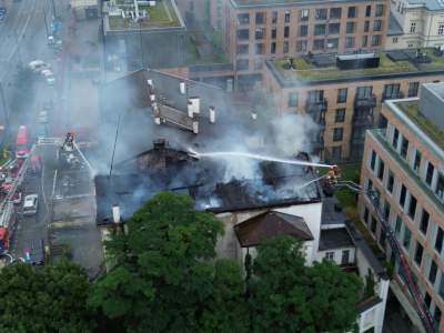 Pożar przy ulicy Lubicz, ogień w budynku dawnego kina Młoda Gwardia - zdjęcie 8