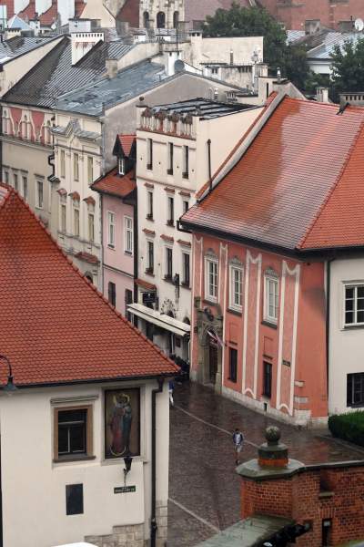 Na co dzień ten wawelski dziedziniec jest niedostępny. Kameralne koncerty z pięknym widokiem - zdjęcie 15