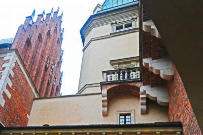 Na co dzień ten wawelski dziedziniec jest niedostępny. Kameralne koncerty z pięknym widokiem - zdjęcie 5