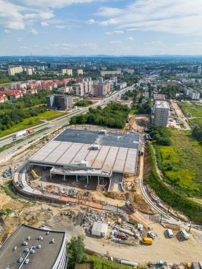 Tak wygląda najważniejsza inwestycja w północnej części Krakowa, prawie gotowa - zdjęcie 41