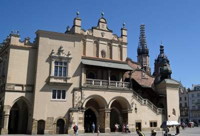 Hejnalica Mariacka w remoncie 45 lat temu i dziś... - zdjęcie 19