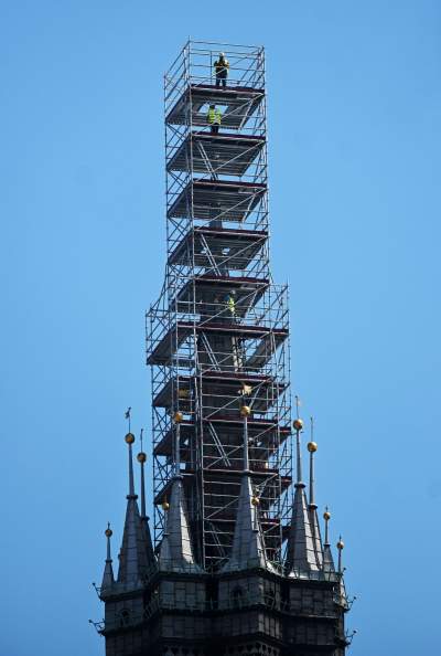 Hejnalica Mariacka w remoncie 45 lat temu i dziś... - zdjęcie 9