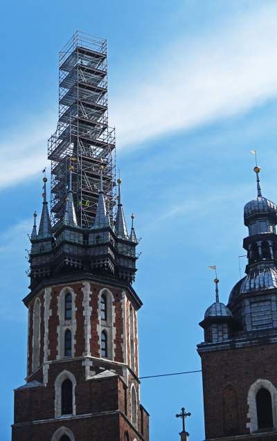 Hejnalica Mariacka w remoncie 45 lat temu i dziś... - zdjęcie 15