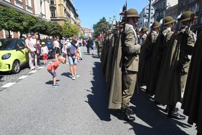 Skromne obchody święta Wojska Polskiego w Krakowie, wszystkie siły rzucone na Warszawę? - zdjęcie 6