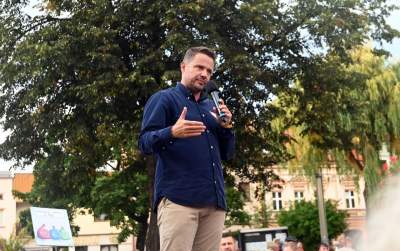 Wiec Trzaskowskiego w Skawinie, mocne wsparcie dla krakowskich kandydatów - zdjęcie 23