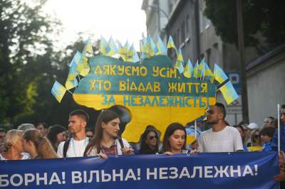 Marsz Wolnej Ukrainy przeszedł przez Kraków, solidarni z walczącym narodem - zdjęcie 16