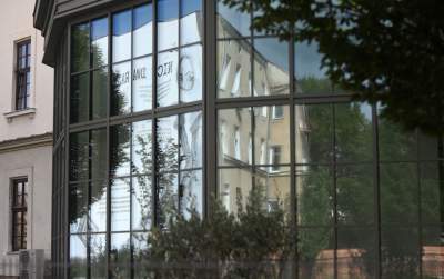 Ogród książki już otwarty, piękne miejsce spotkań i kontaktu z literaturą - zdjęcie 11