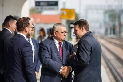 Przystanek kolejowy Kraków - Grzegórzki otwarty, "najwyższe perony w Krakowie" - zdjęcie 3