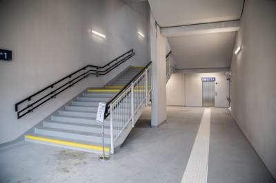 Przystanek kolejowy Kraków - Grzegórzki otwarty, "najwyższe perony w Krakowie" - zdjęcie 13