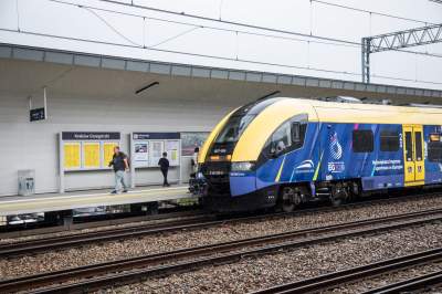 Przystanek kolejowy Kraków - Grzegórzki otwarty, "najwyższe perony w Krakowie" - zdjęcie 17