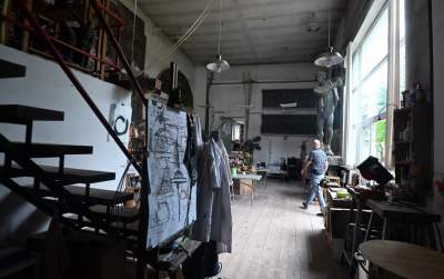 Idealne połączenie natury i sztuki, galeria rzeźb Mariana Koniecznego otwarta - zdjęcie 22