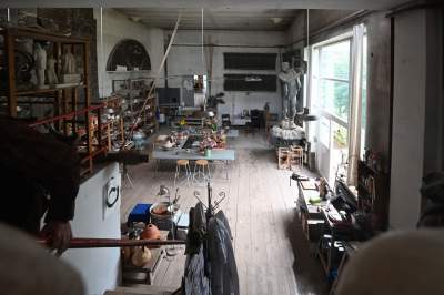 Idealne połączenie natury i sztuki, galeria rzeźb Mariana Koniecznego otwarta - zdjęcie 25