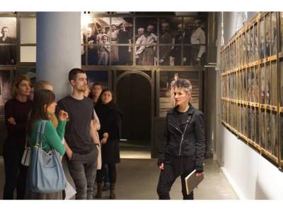 Niemcy poddawali ich rasowym badaniom. Wyjątkowy hołd ofiarom - zdjęcie 7