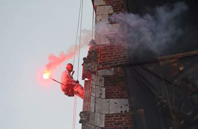 Ależ to było widowisko! Aktorzy, tancerze, muzycy, szczudlarze opanowali Kraków - zdjęcie 68