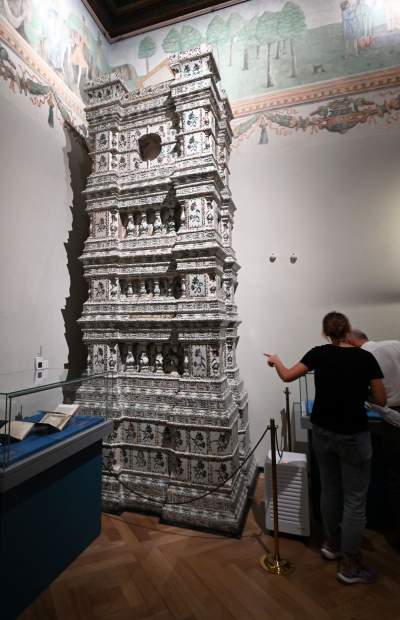 Ta wystawa mogła powstać wyłącznie tutaj: Obraz Złotego Wieku na Wawelu - zdjęcie 19