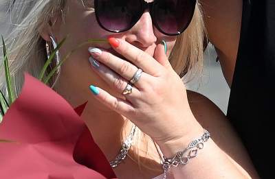 Oświadczyny na Rynku Głównym, w samo południe na oczach tłumu - zdjęcie 12