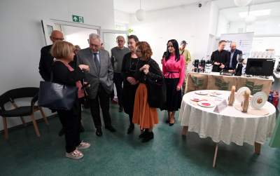 Apteka Designu: w ponurym budynku urządzono piękną przestrzeń - zdjęcie 25