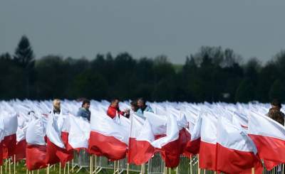 Morze Flag: wyjątkowe obchody Dnia Flagi - zdjęcie 12