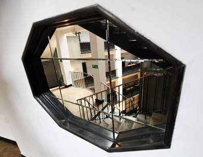 To była siedziba medialnego imperium, przypomniano o jego twórcy - zdjęcie 6