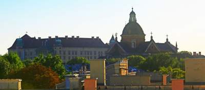 To była siedziba medialnego imperium, przypomniano o jego twórcy - zdjęcie 16