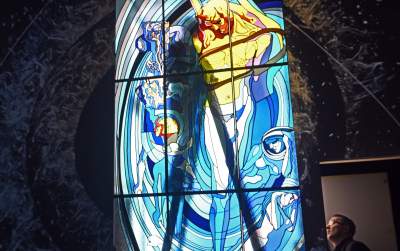 „Apollo. System Kopernika”: witraż projektu Wyspiańskiego wysłany do Rzymu - zdjęcie 3