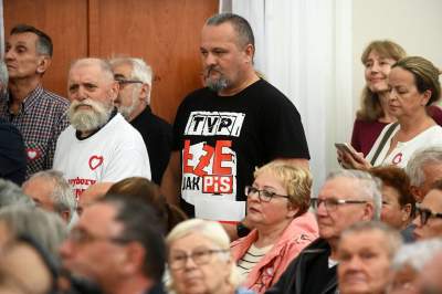 Donald Tusk w Chrzanowie: spotkanie z wolontariuszami OKW - zdjęcie 22