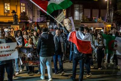 Palestyńczycy przeszli ulicami Krakowa, antyizraelski protest - zdjęcie 3