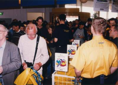 Otwarcie sklepu IKEA w Krakowie, kolejka ustawiła się trzy dni wcześniej - zdjęcie 16