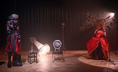 „Komediantka” przewrotna adaptacja sztuki Antoniego Czechowa i Thomasa Berhnarda - zdjęcie 19