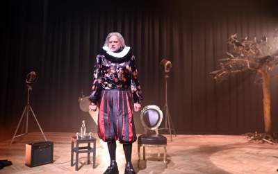 „Komediantka” przewrotna adaptacja sztuki Antoniego Czechowa i Thomasa Berhnarda - zdjęcie 17